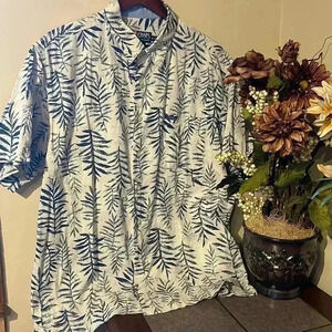 Chaps Ralph Lauren Men’s XL Button Up Short Sleeve Shirt